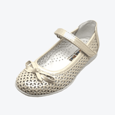 Small Foot Ballerinas, Größe 27, Modell 'Creme Lale', in der Farbe Creme, unter einem 30-Grad-Winkel betrachtet.